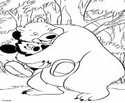 Coloriage Mickey avec un ours affectueux