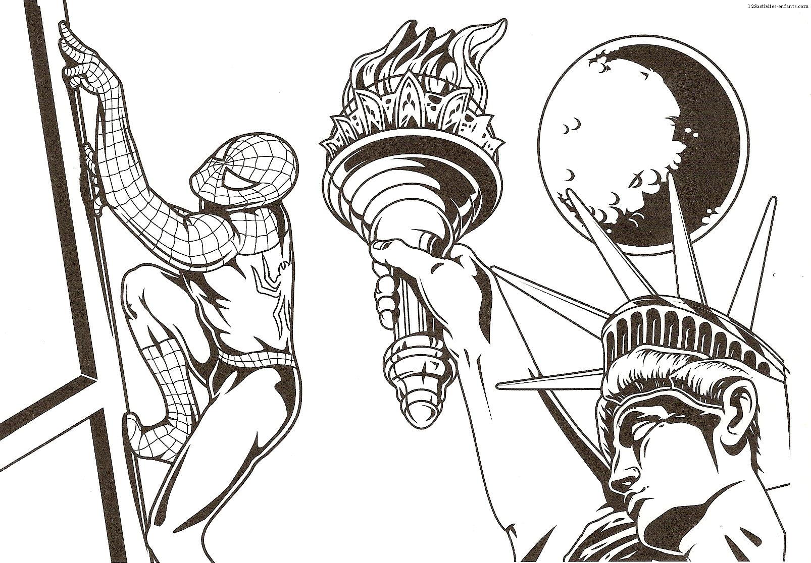 Coloriage Spiderman Dans La Ville De Newyork Avec La Status De La Liberté - Spider-Man à imprimer