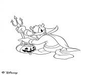 Coloriage disney halloween donald avec sa fourche